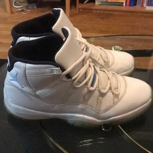 Air Jordan legend blues Columbia 11’s